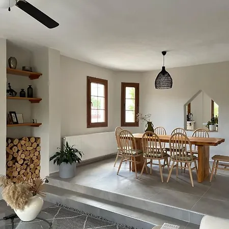 With Private Pool And Garden In Dalyan *
