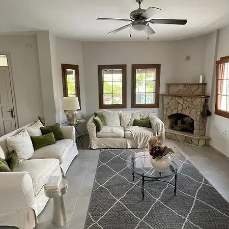 With Private Pool And Garden In Dalyan *
