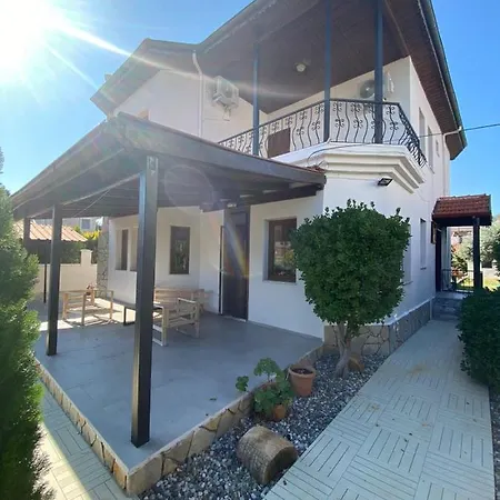 With Private Pool And Garden In Dalyan Villa *